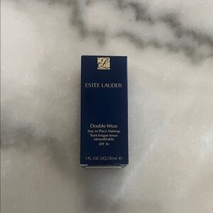 Estée Lauder Double Wear Foundation